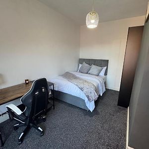Kamer met een King Size Bed